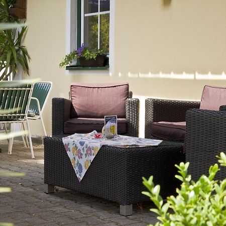 Hôtel Gasthof Zum Kirchenwirt à Schardenberg Extérieur photo